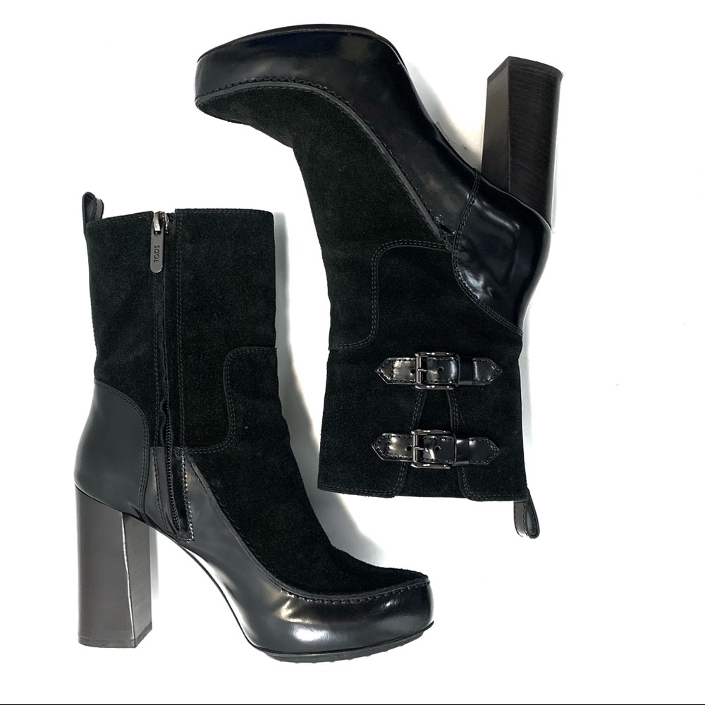 Tod’s Black Leather Buckle Detail Heel Ankle Boots - Picture 3 of 9